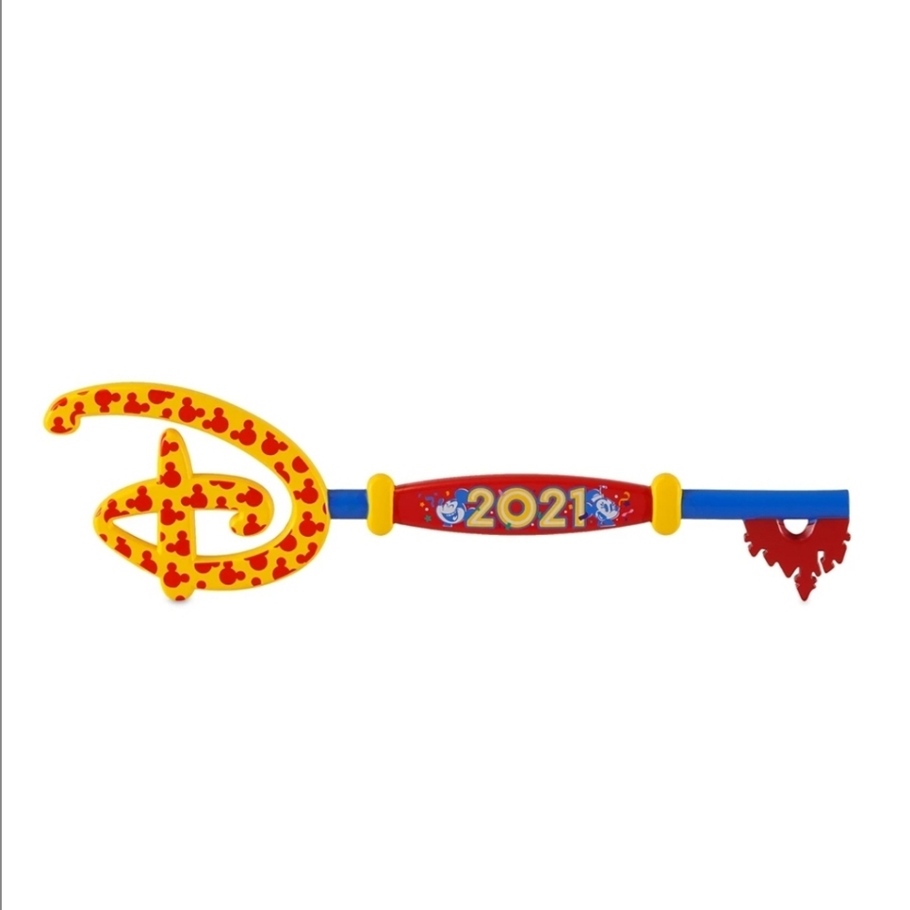 Mickey & Minnie Mouse 2021 Collectible Key